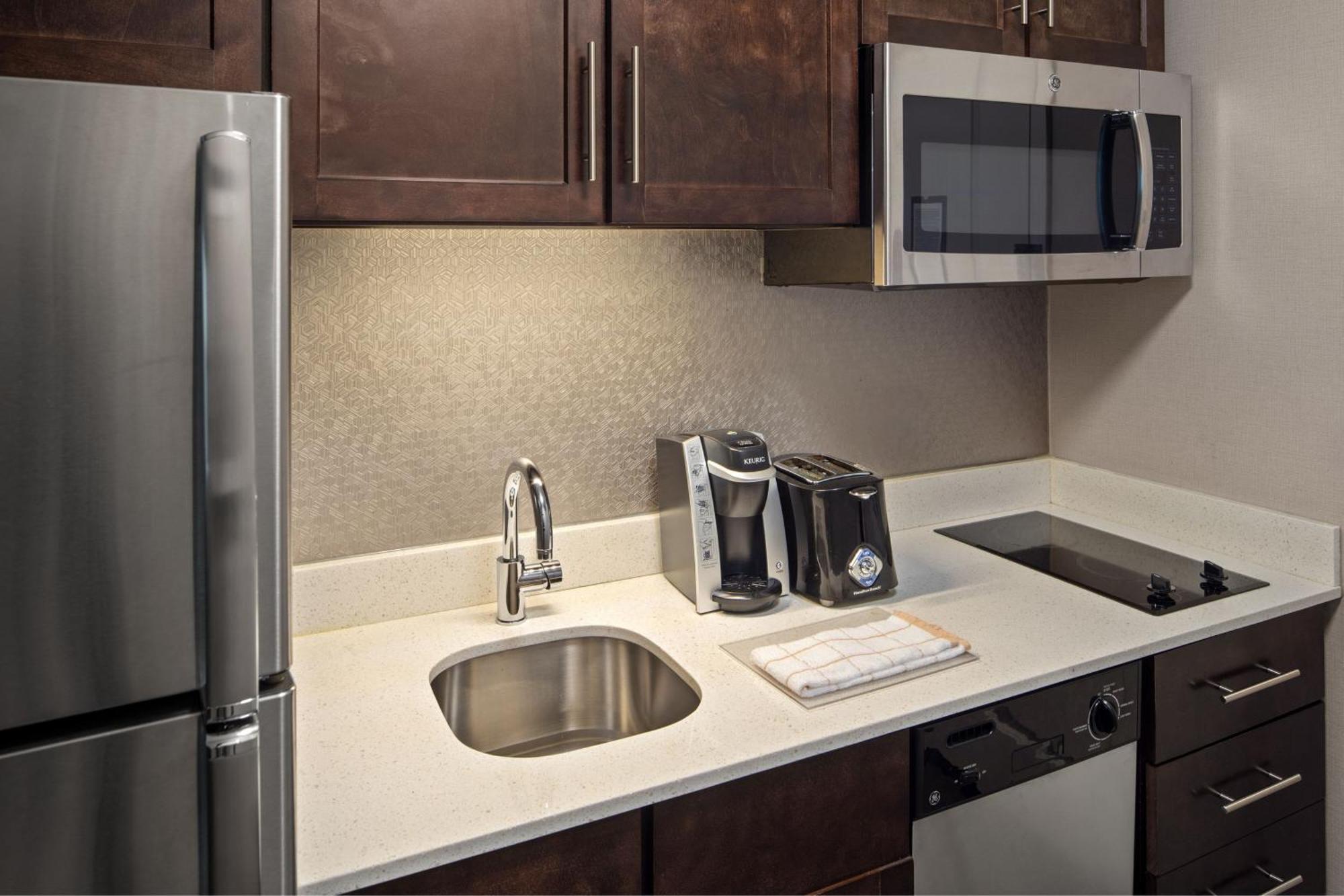Towneplace By Marriott Boston Logan Airport/chelsea Hotel