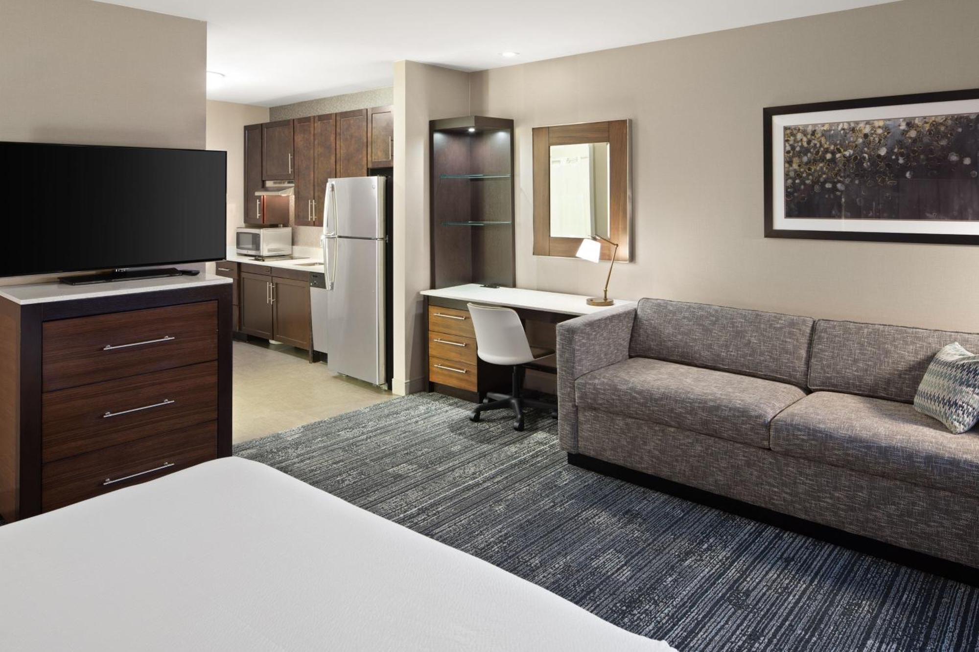 Towneplace By Marriott Boston Logan Airport/chelsea Hotel 3*