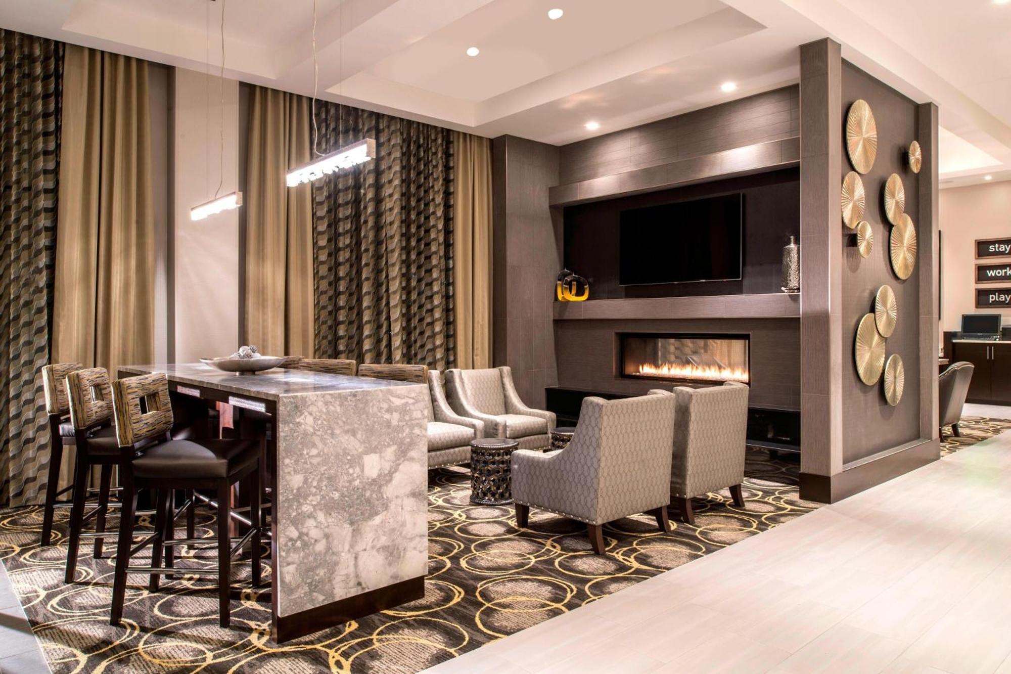 Towneplace By Marriott Boston Logan Airport/chelsea Hotel
